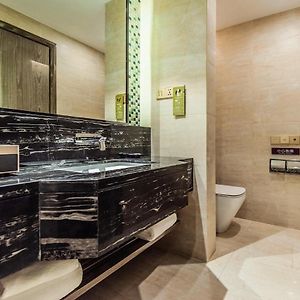 Executive King Room